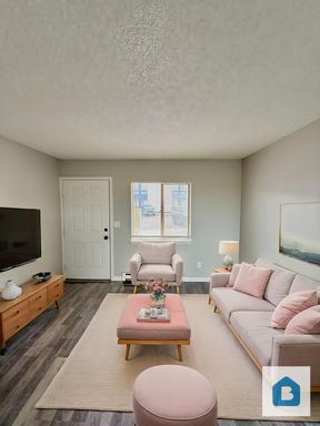 Renovated 1 Bedroom Near Peterson Space Force Base! One Month Free! – photo 1