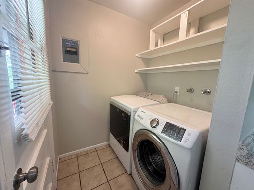 Listing photo thumbnail