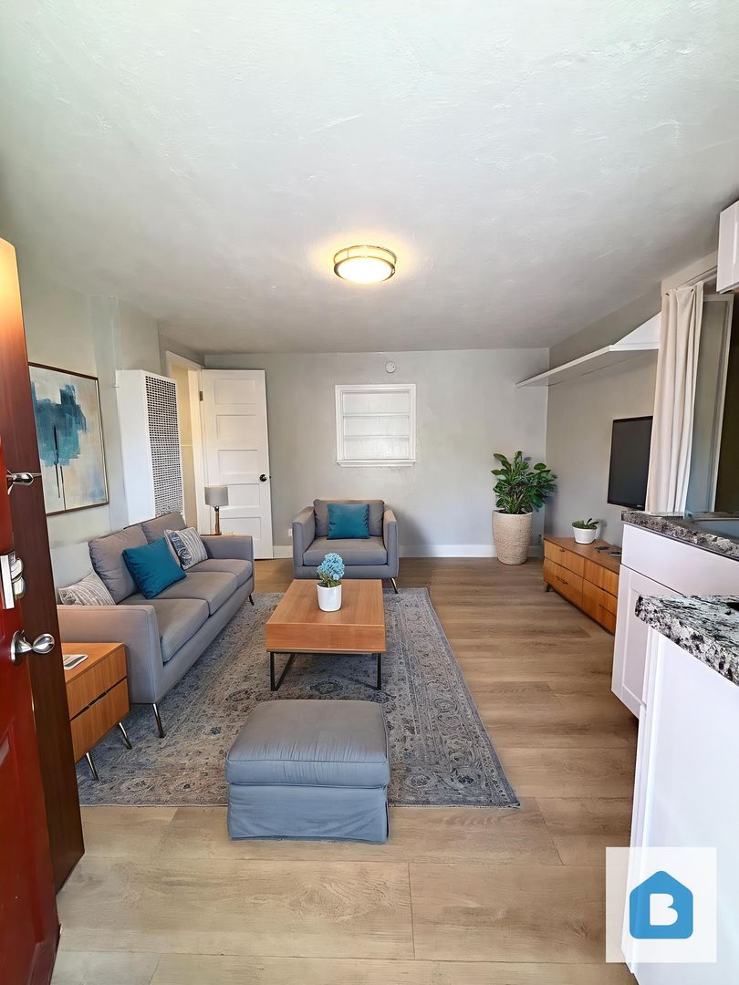 Colorado Springs Apartment: 3612 W. Colorado Ave.