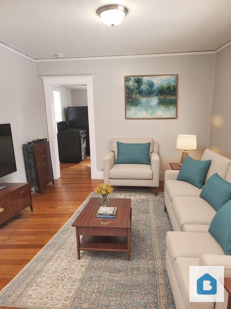 Colorado Springs Apartment: 611 N Cascade Ave