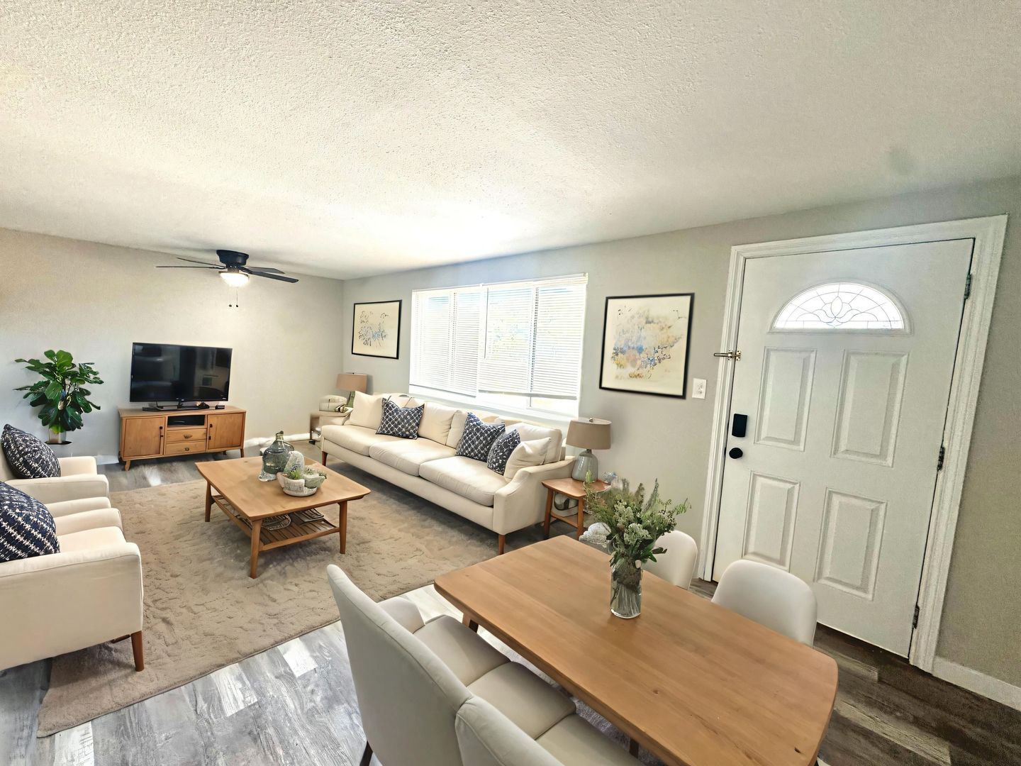 Manitou Springs Apartment: 425 E Fountain Place