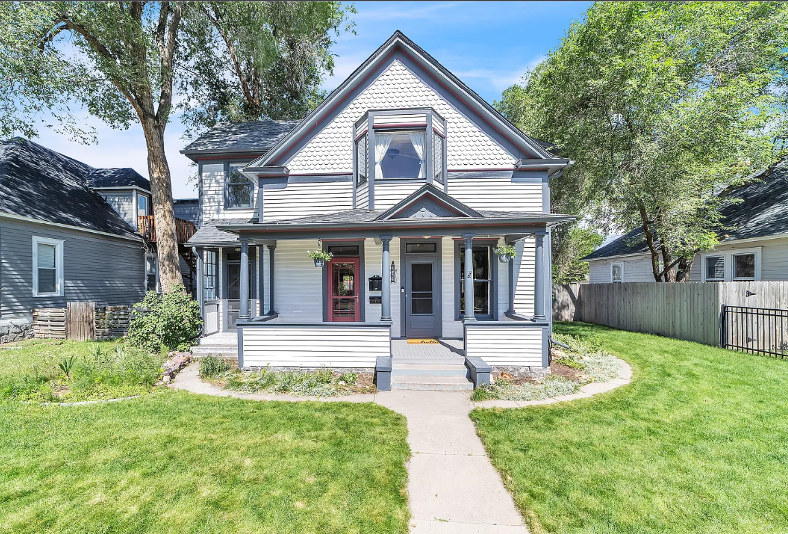 Colorado Springs House: 319 N Institute St