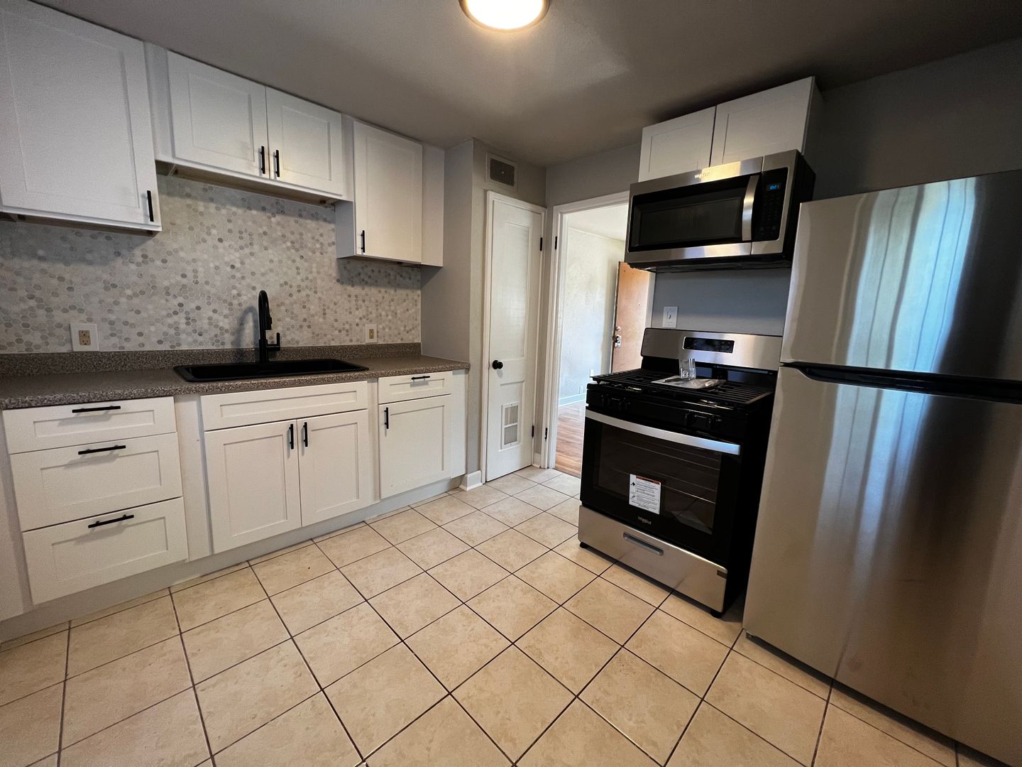 Colorado Springs Apartment: 445 - 451 Glenview Ct.