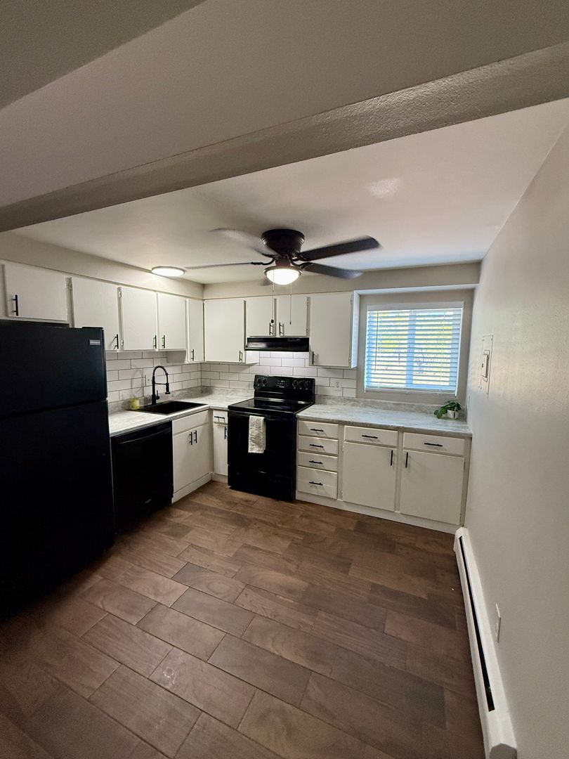 Colorado Springs Apartment: 4413 Forrest Hill Road