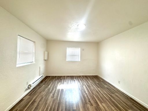 Listing photo thumbnail