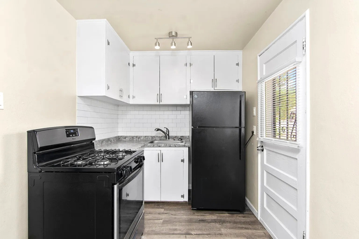 Pet-Friendly 1 Bedroom Near Downtown Pueblo – photo 1