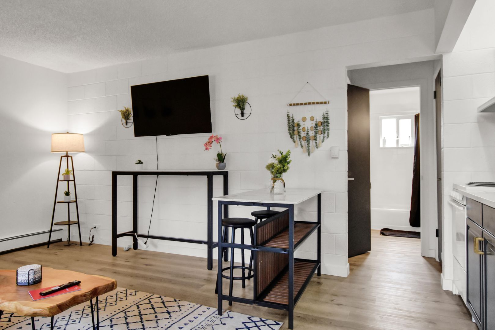 Colorado Springs Apartment: 1801 S Cascade Avenue