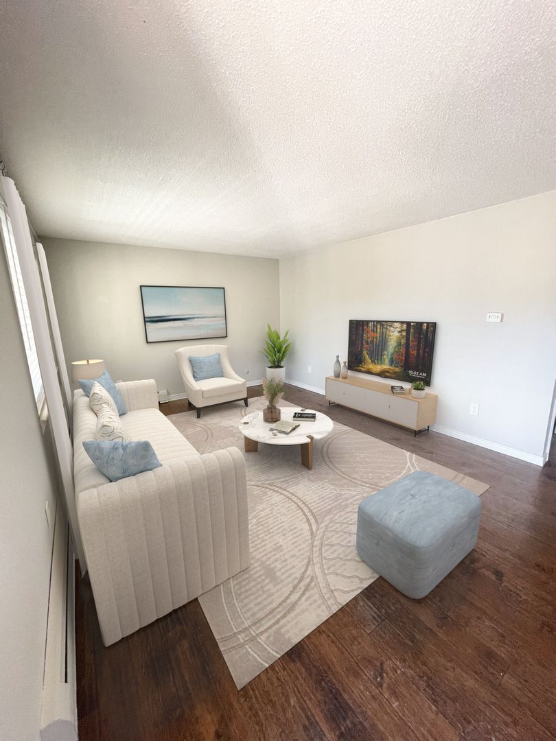 Colorado Springs Apartment: 903 Fontmore Rd