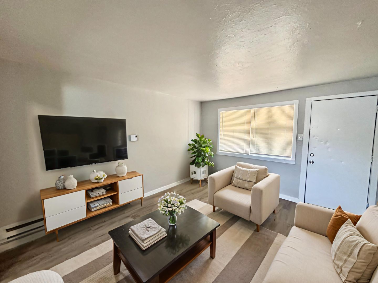 Colorado Springs Apartment: 2619 E Willamette Ave.