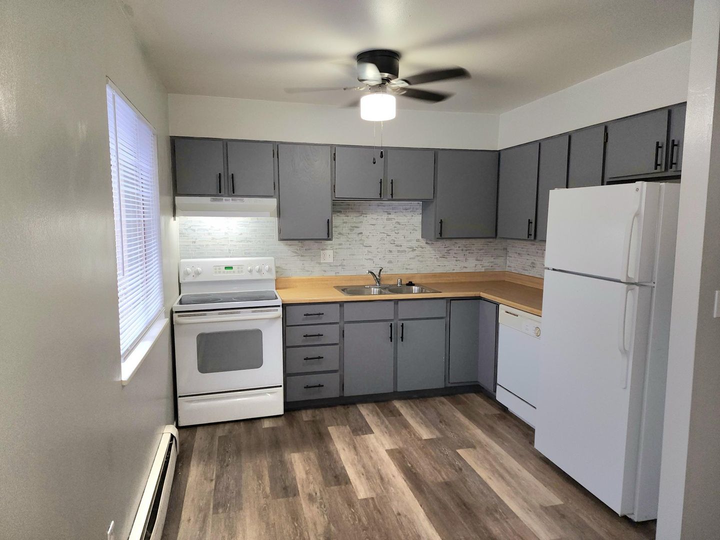 Colorado Springs Apartment: 3945 Stonedike Drive