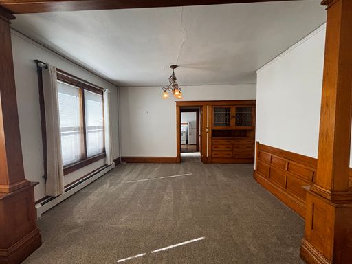 Listing photo thumbnail