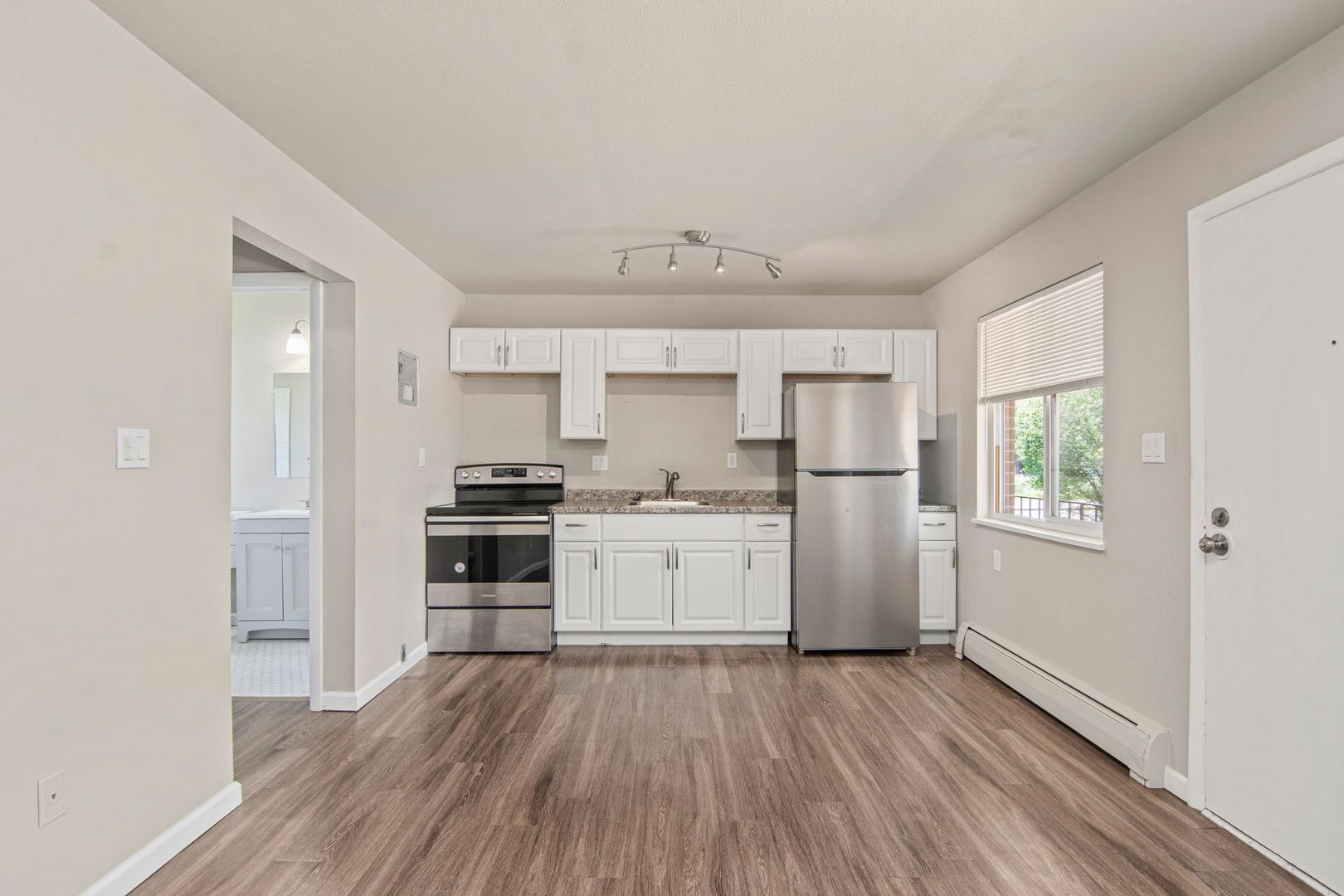 Colorado Springs Apartment: 1021 West Vermijo Ave.