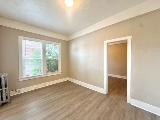 Listing photo thumbnail