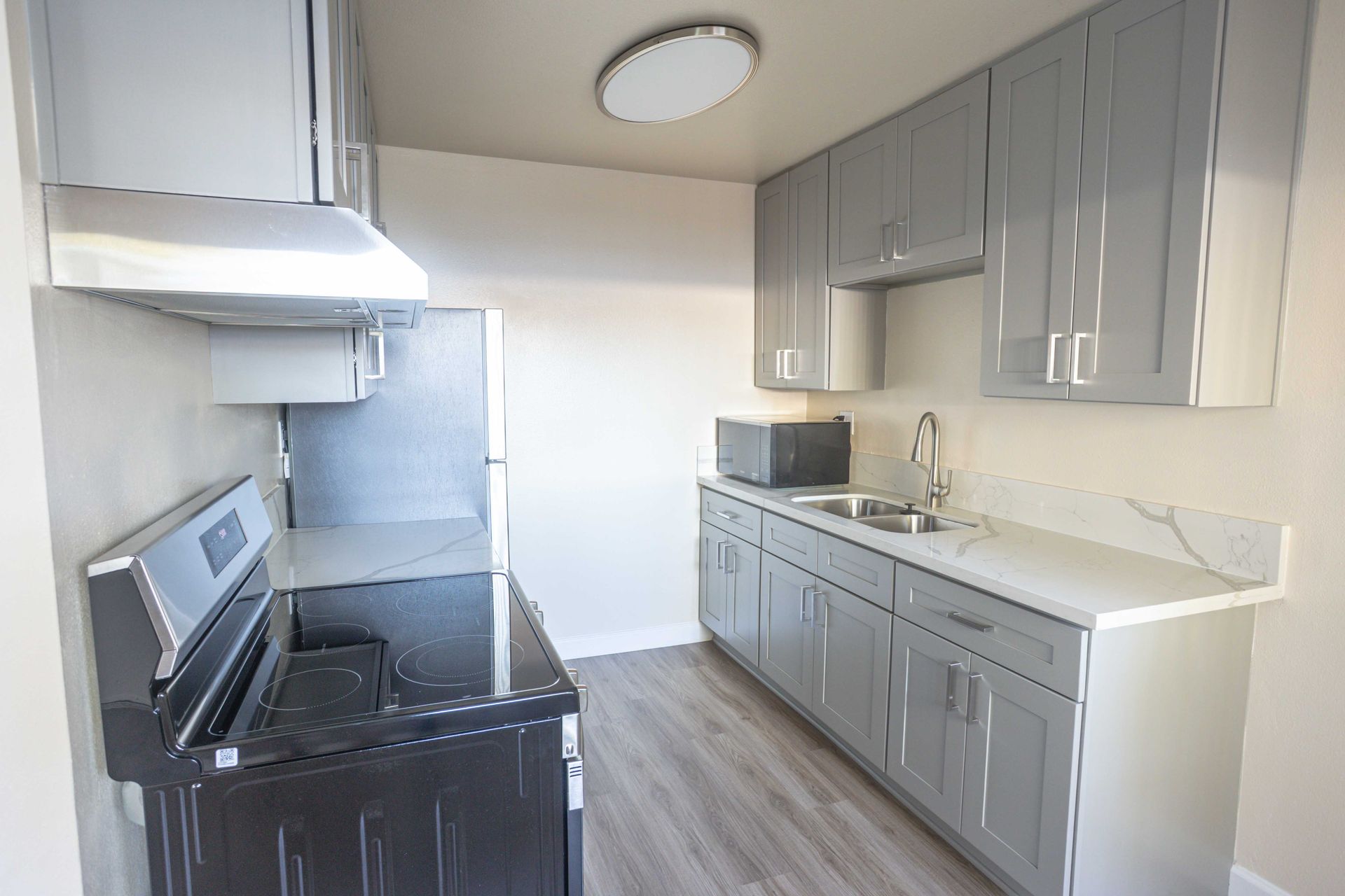 Poway Apartment: 12330 Ninth St.