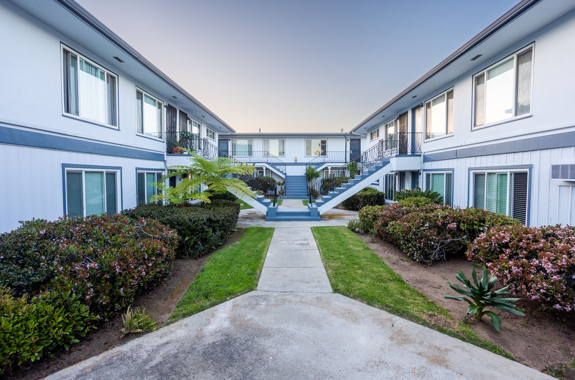 San Diego Apartment: 1432 Rosecrans St.