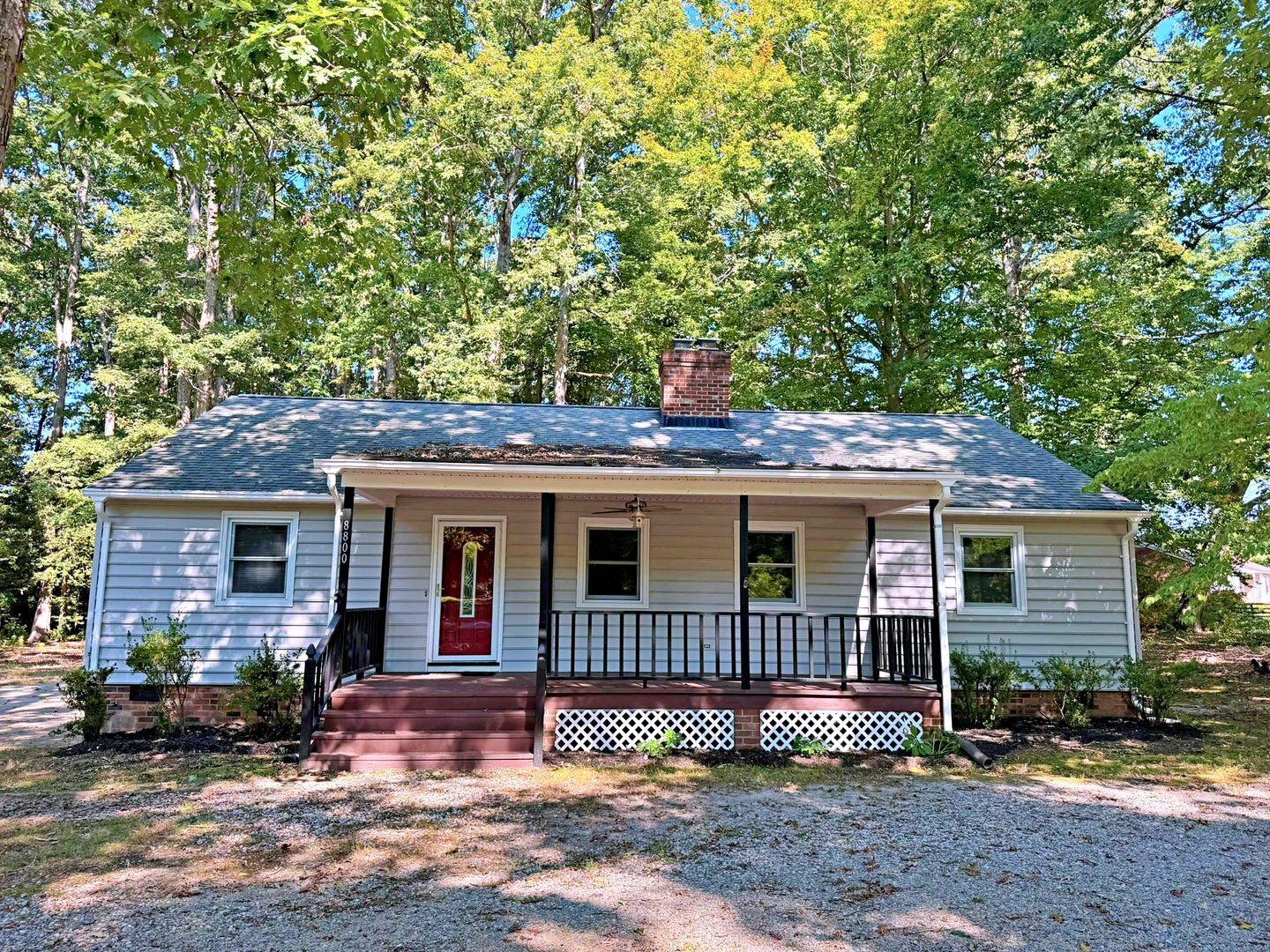 New Kent House: 8800 Sedbergh Drive