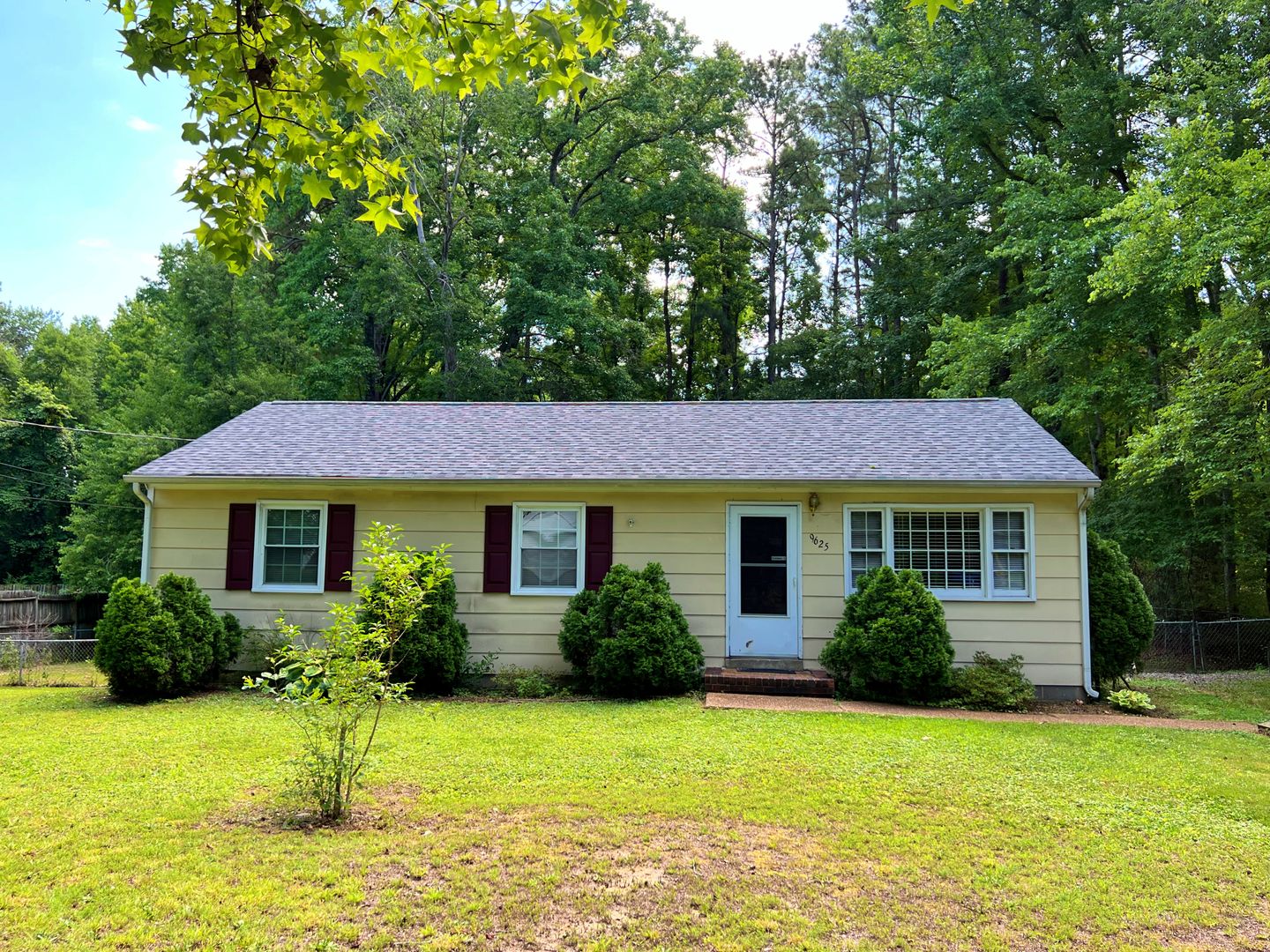 North Chesterfield House: 9625 Shiloh Dr.
