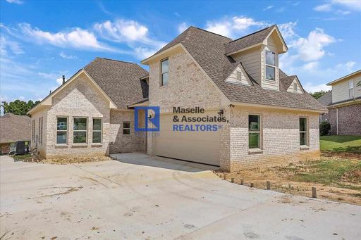COMING SOON!!! 4 Bed/3 Bath Home in Castlewoods