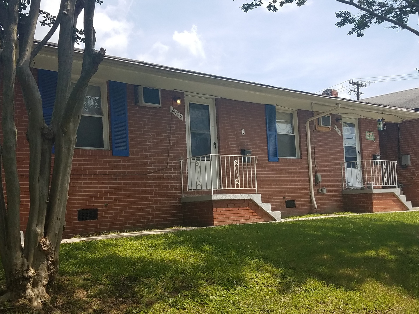 Durham Apartment: 2008 Jersey Avenue