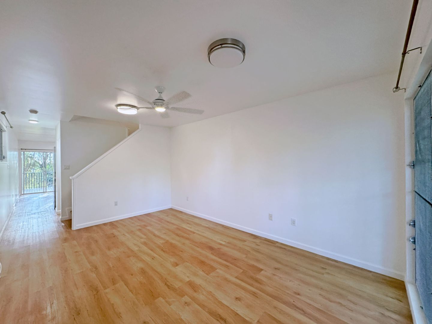 Aiea House: 98-691 Kaonohi Street #A - ridgeway