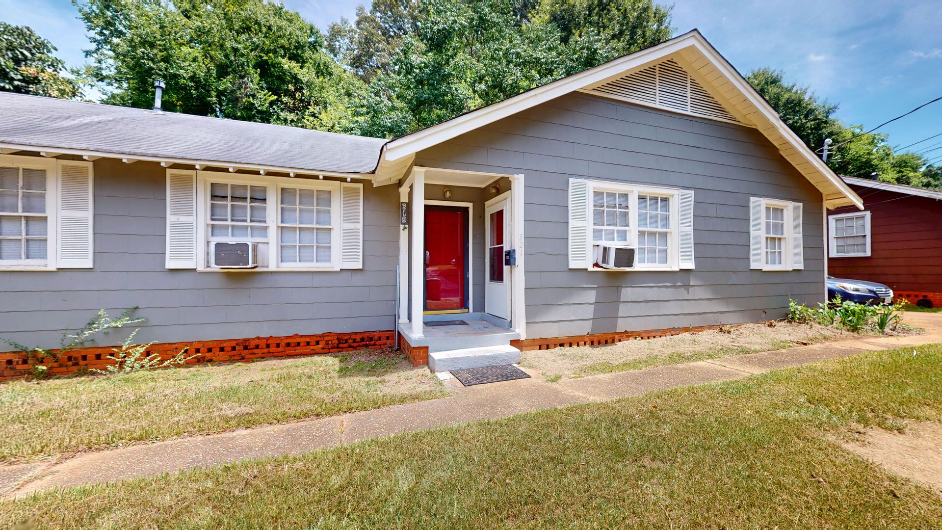Montgomery House: 321 Olivia Ct.