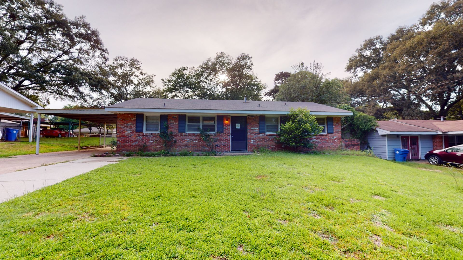 Prattville House: 109 Sara Lane