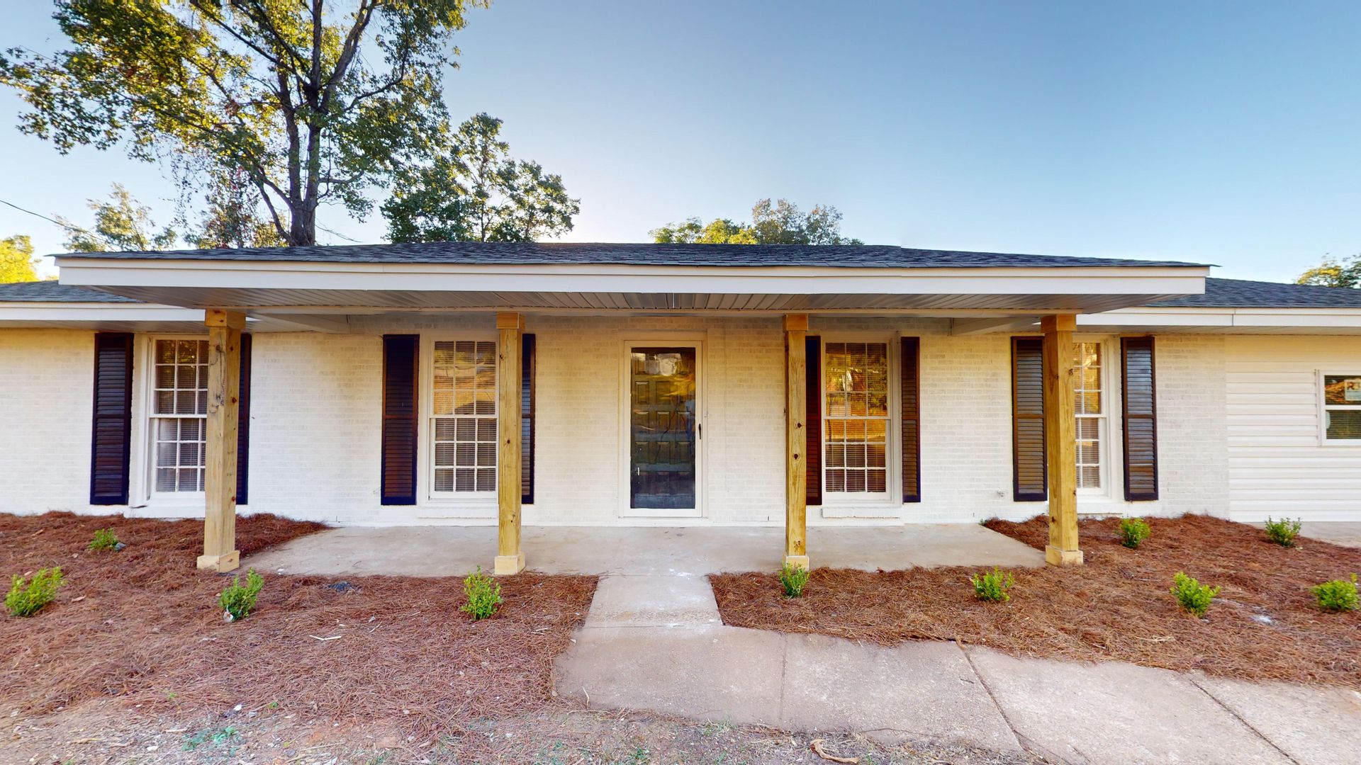 Prattville House: 119 Overlook Dr