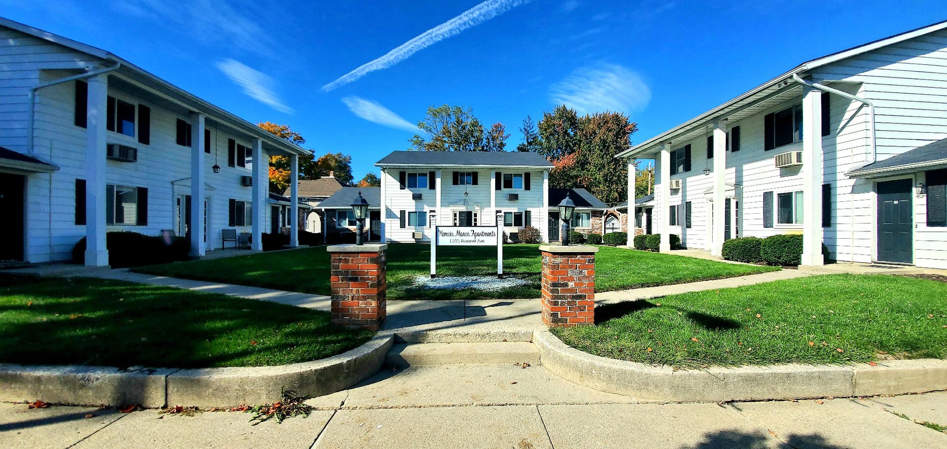 Fort Wayne Apartment: 1105 Rivermet Ave