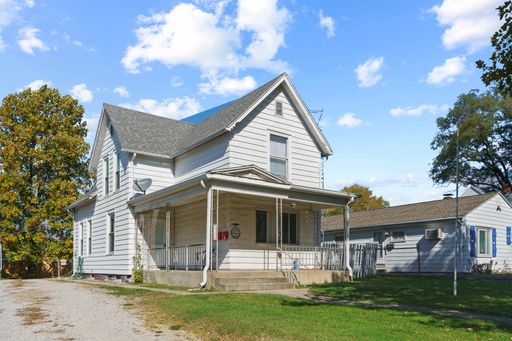 HUGE 1 bed/1 bath + OFFICE + Free Wifi + Carport (Duplex, Pet Friendly) - first month $500 off – photo 1
