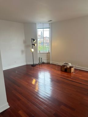 Nice One Bedroom in Mount Vernon – photo 1