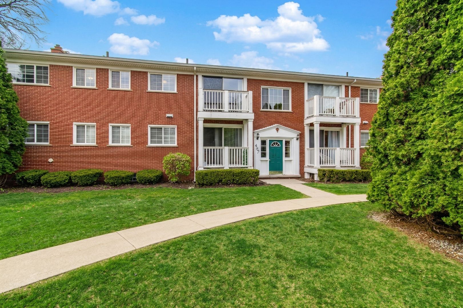 Birmingham Apartment: 487 North Eton St