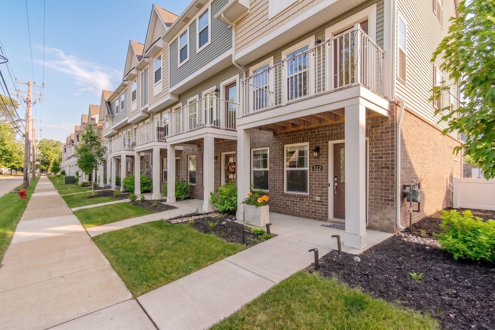 Hazel Park Apartment: 322 Jeff Keeton Dr