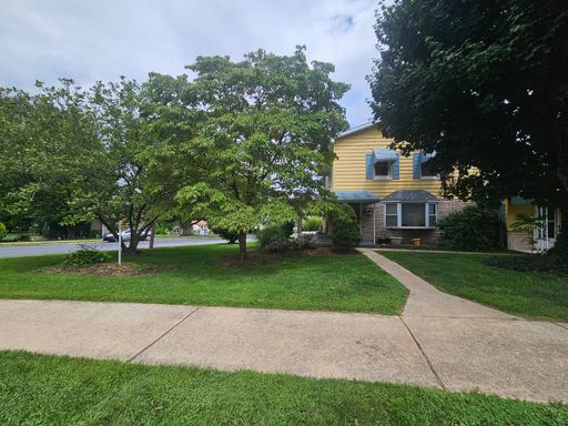 130 N Railroad Ave. - House