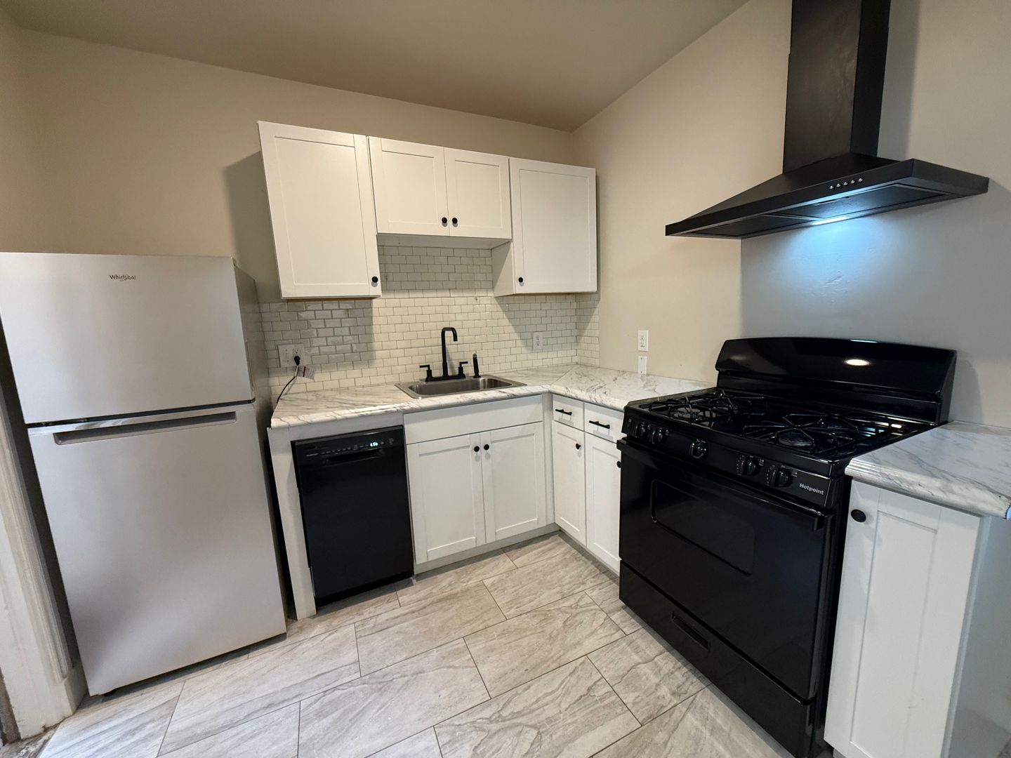 Trenton Apartments: Spacious 1-Bedroom Off Cherry Street