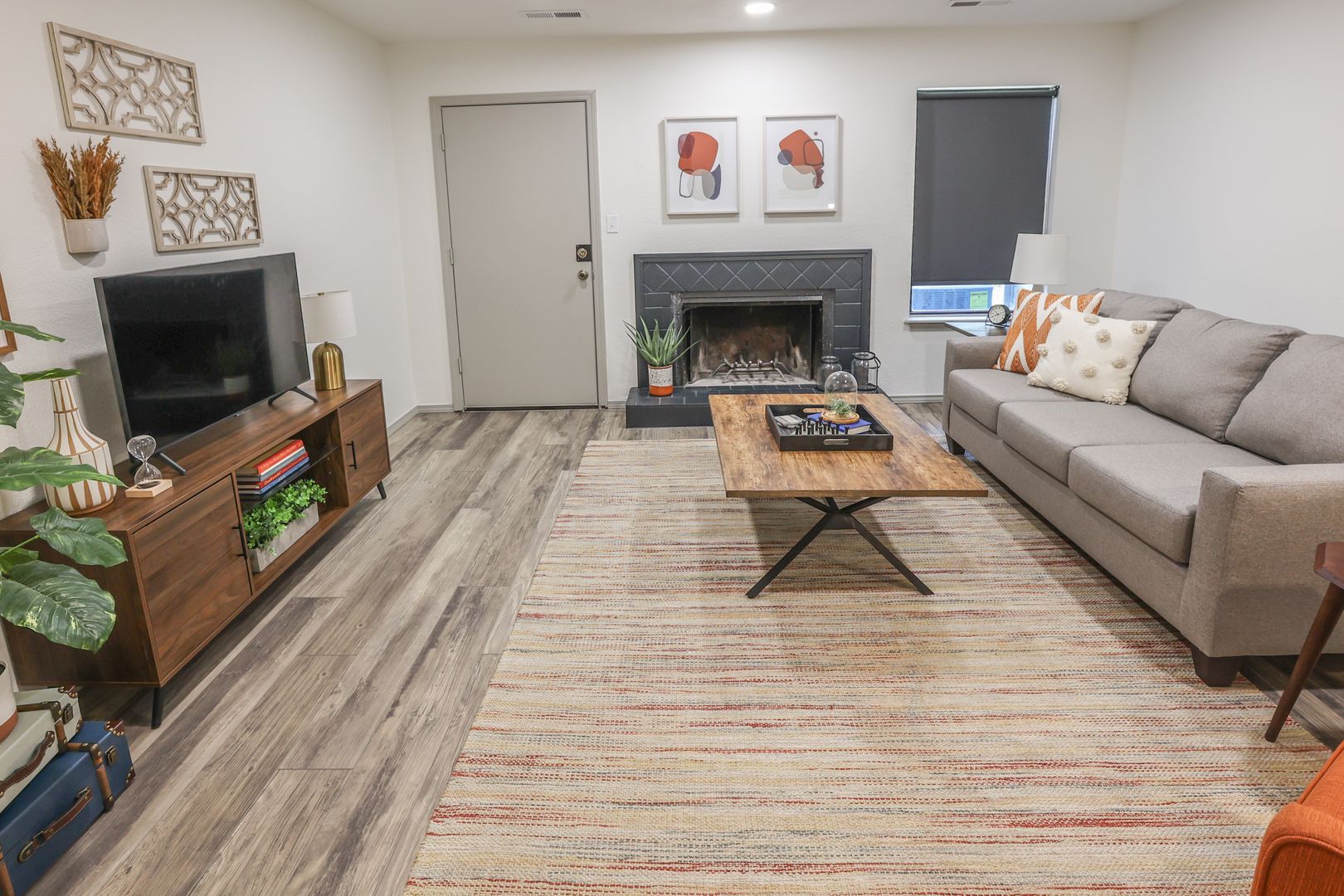 Talia Apartments 25 of 52