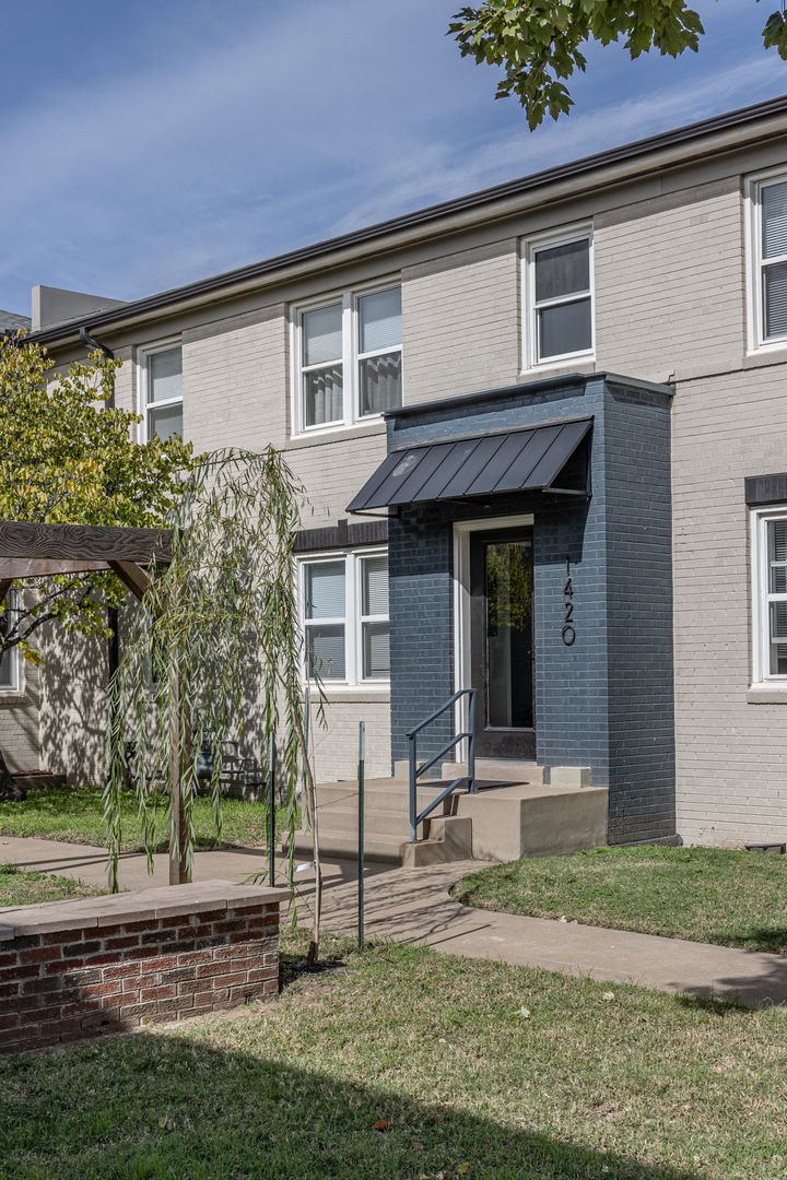 Everly Apartments 31 of 31
