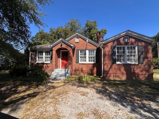 Commercial Building on Broad River Rd. - HIGH TRAFFIC – photo 1