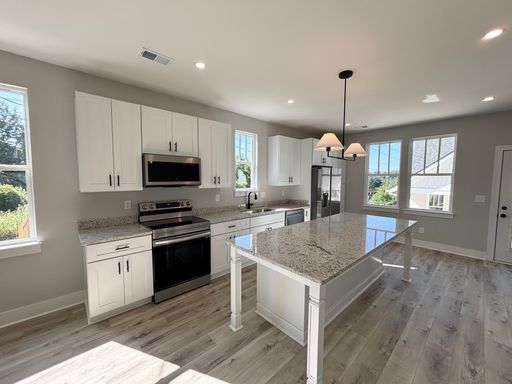 3 bedroom 3 bath duplex – photo 1