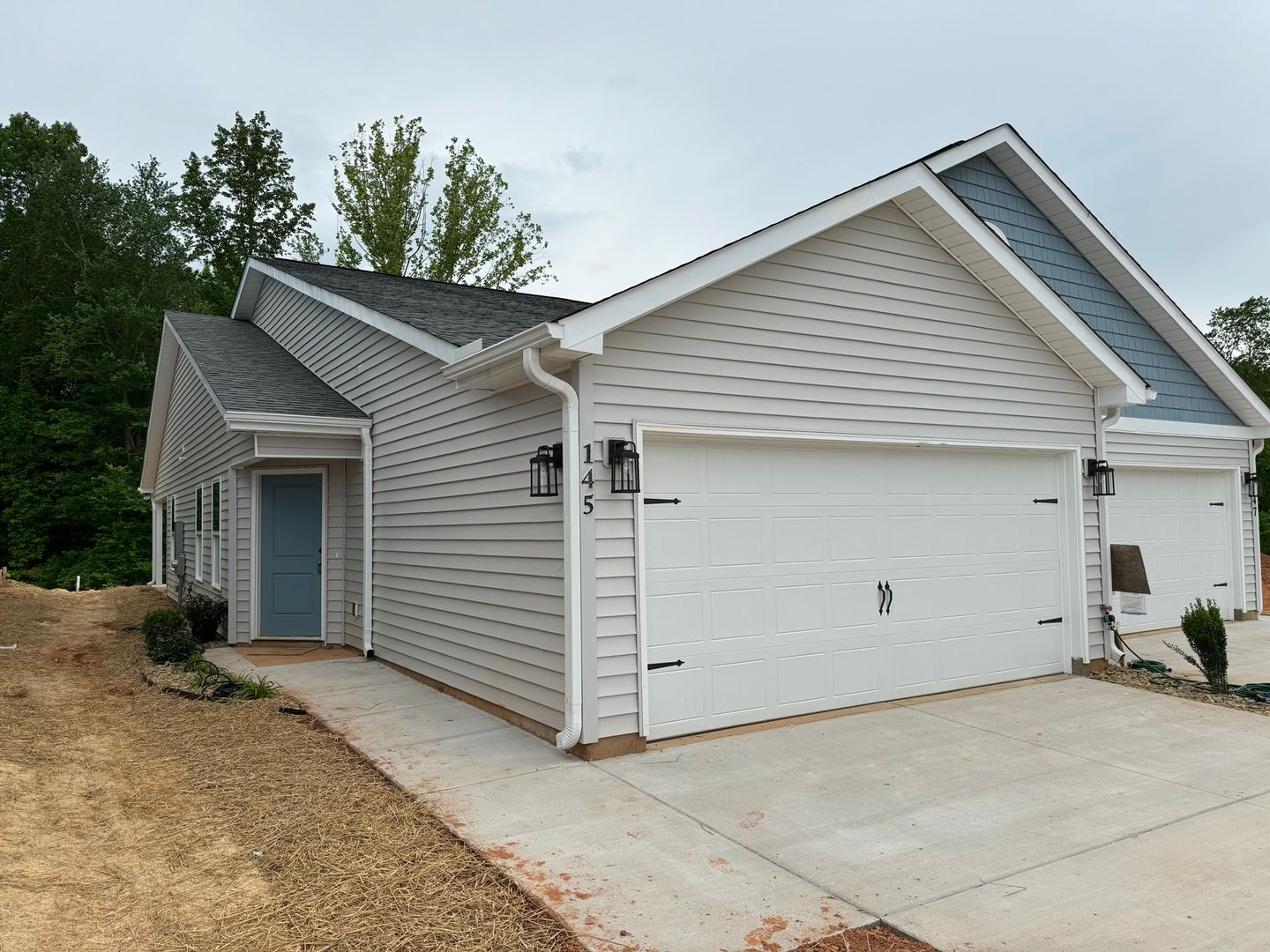 Mooresville House: 145 Brawley Villas Place