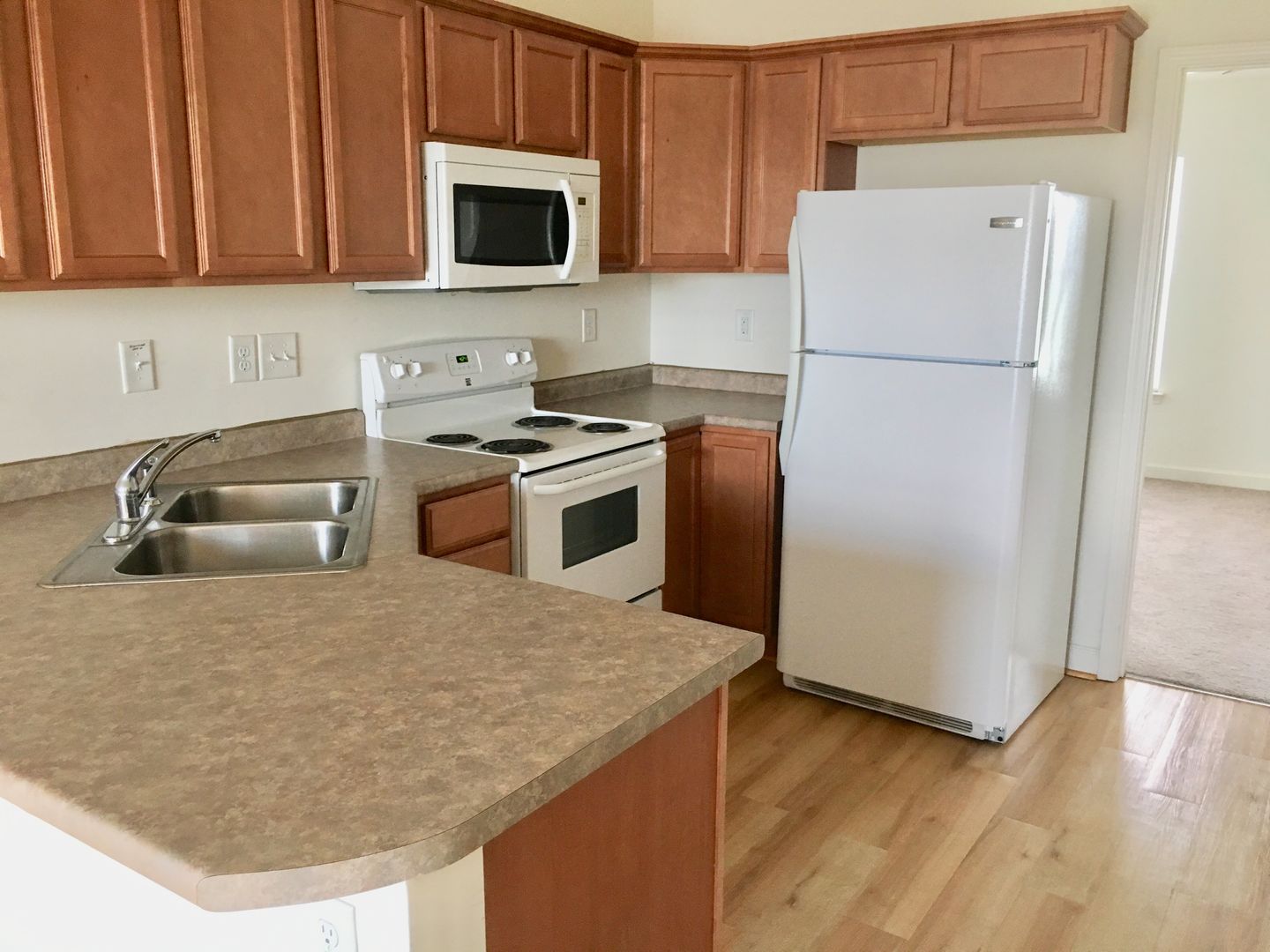 Mooresville House: 918-G Brawley Sch Rd