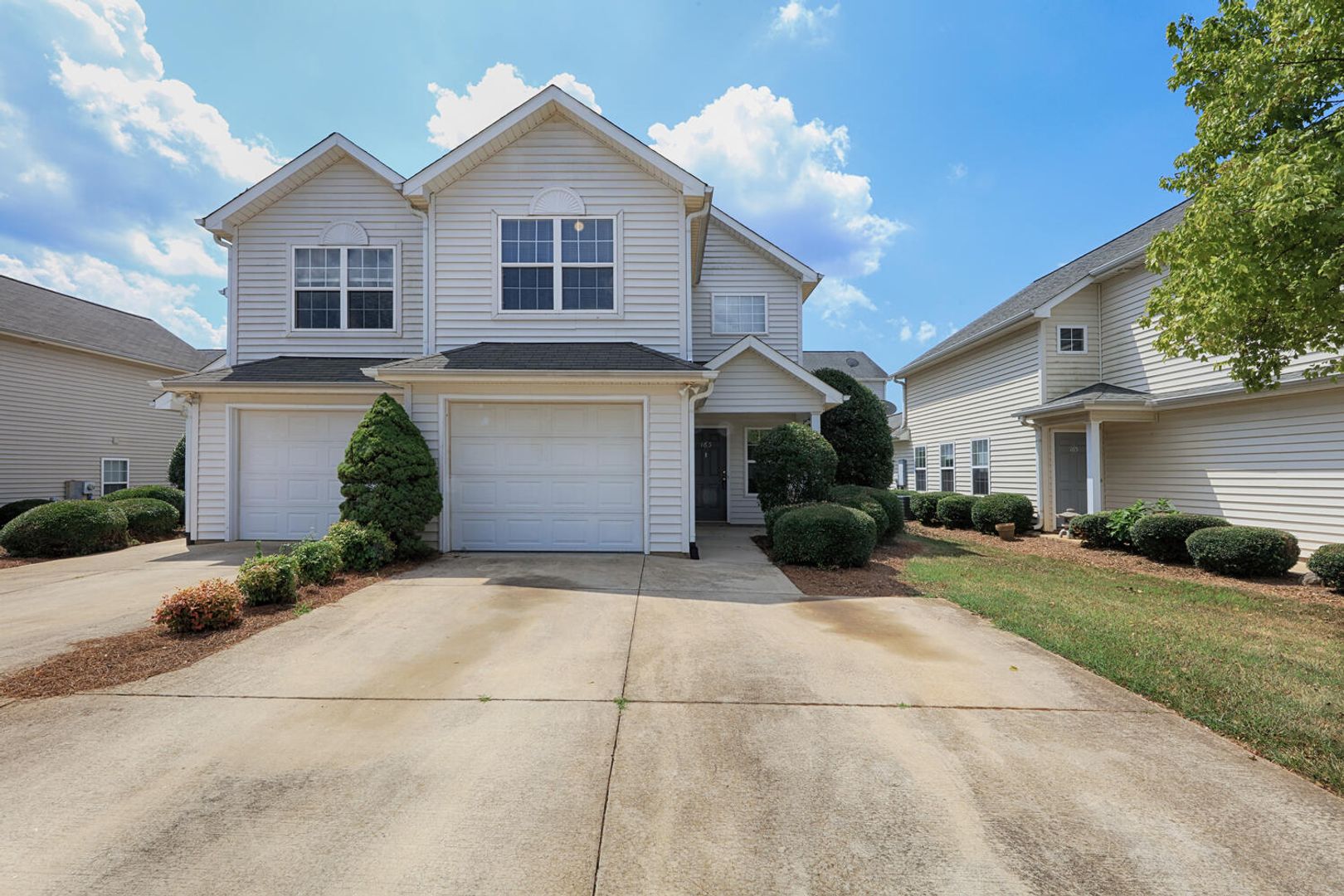 Mooresville House: 163 Springwood Lane