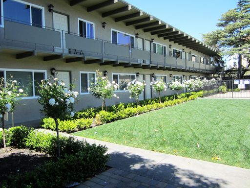 Be part of an amazing community, take a look at a similar unit in this building!