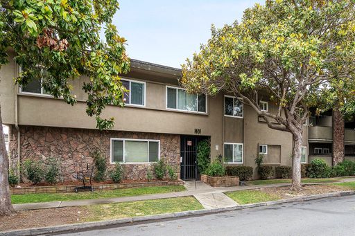 Be part of an amazing community, take a virtual tour of this 2 bedroom spacious apartment in El Cerrito!
