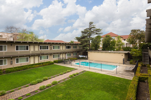 Be part of an amazing community, take a look at a similar unit in this building!