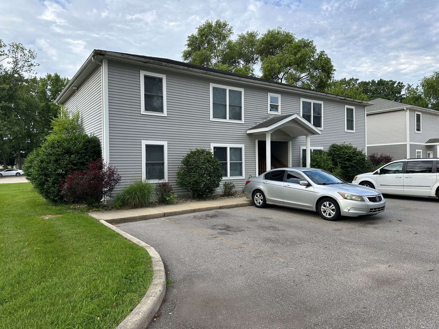 Elkhart Apartment: 625 Simpson Avenue