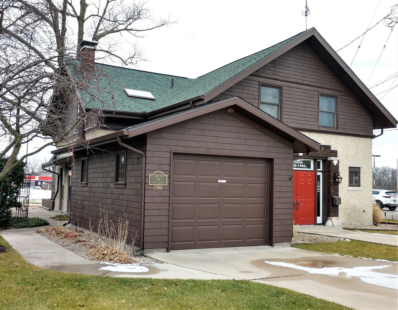 Goshen House: 206 W. Clinton Street