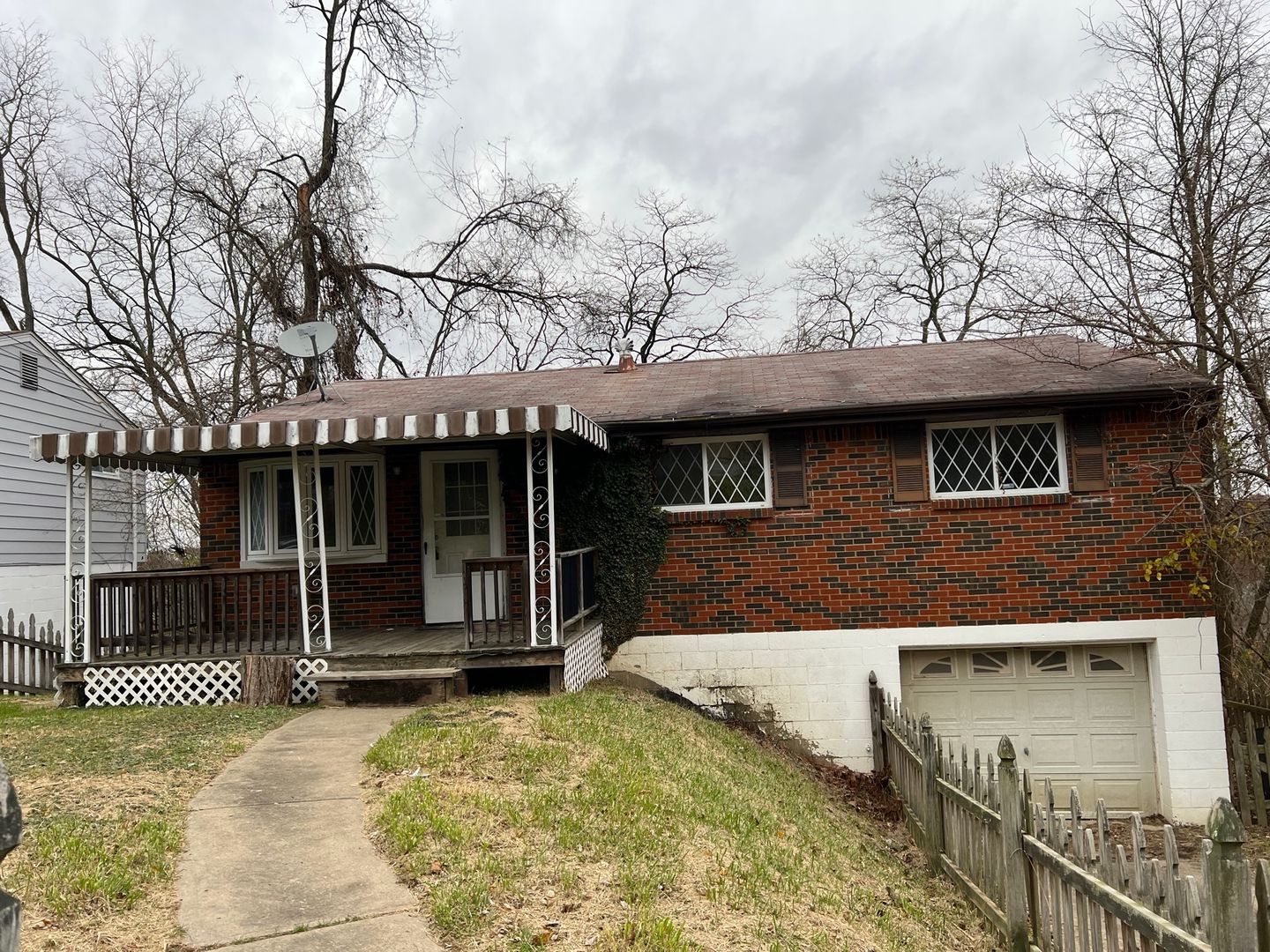 Penn Hills House: 250 Bramble Street