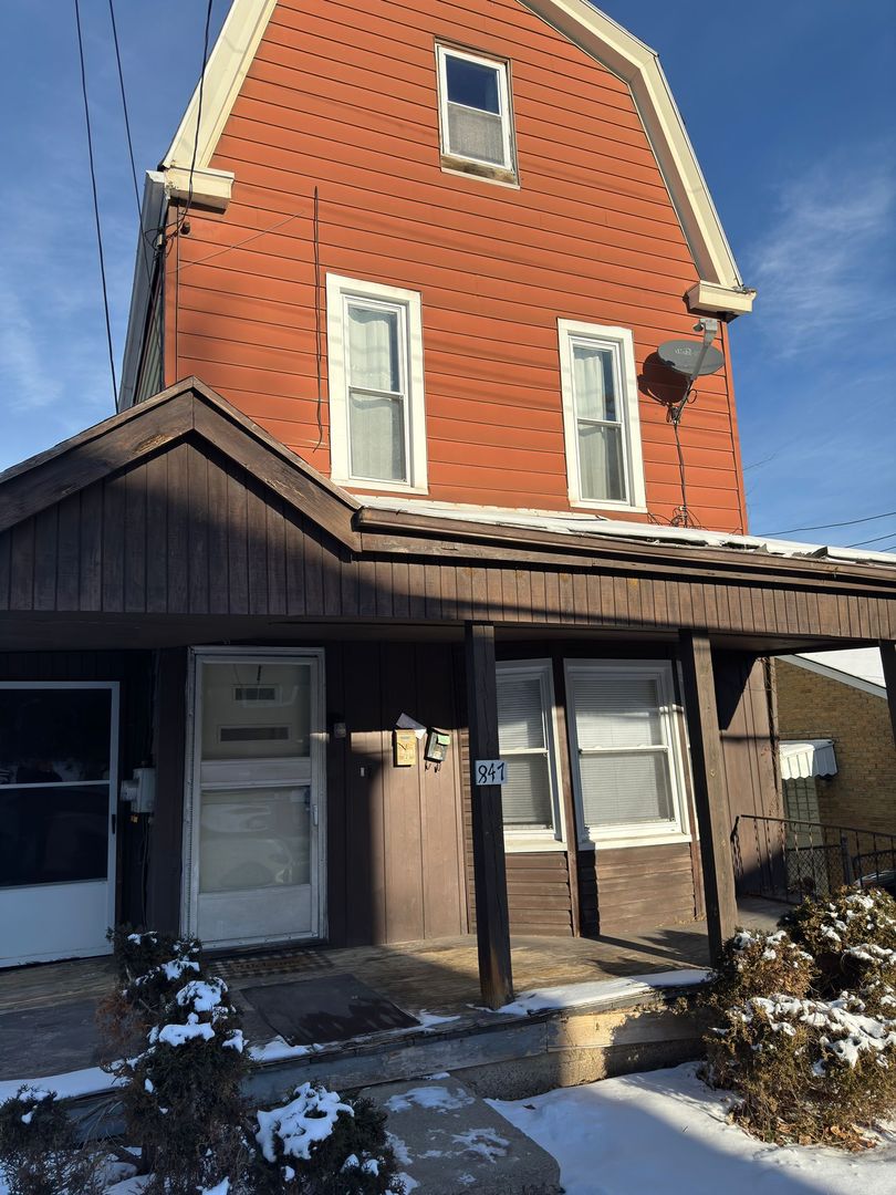 Greenfield Apartment: 847 Flemington St.