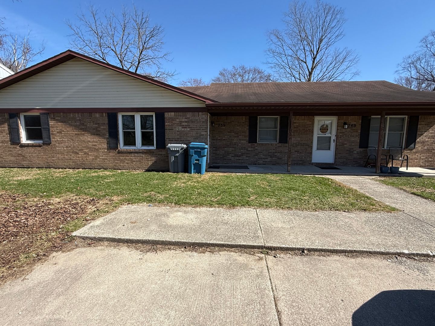 Cicero Apartment: 739 S. Main Street