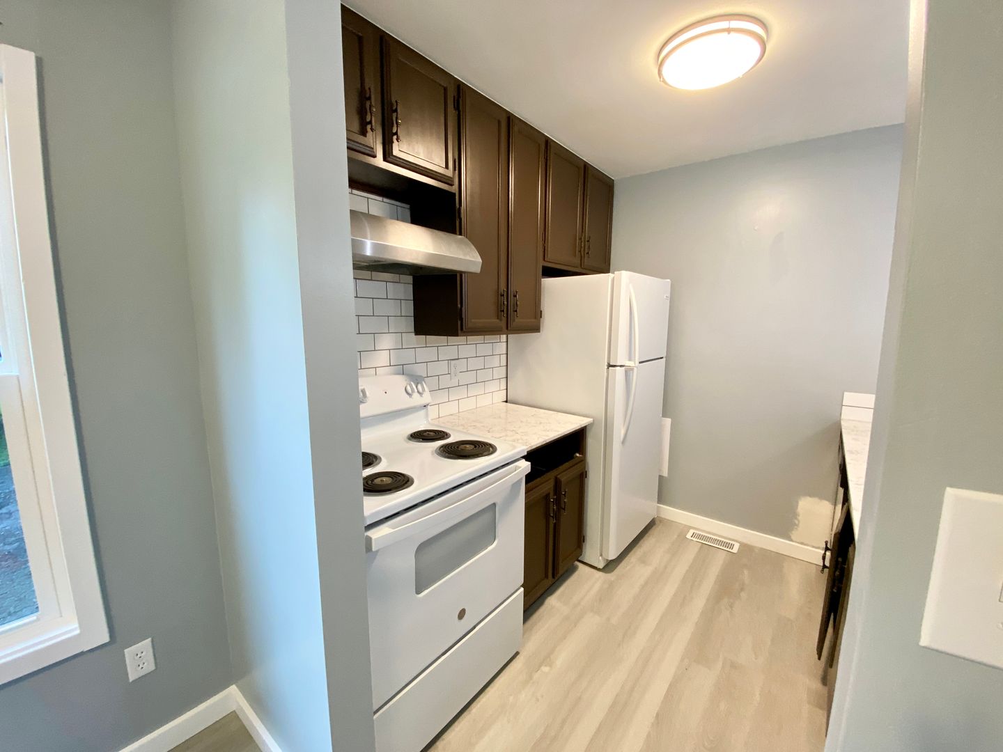 Noblesville Apartment: 321 Beechwood Dr